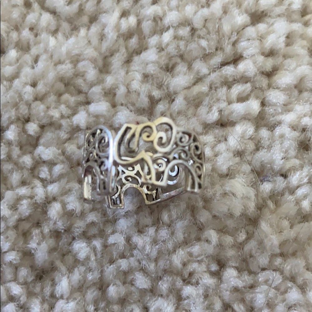 Elephant ring